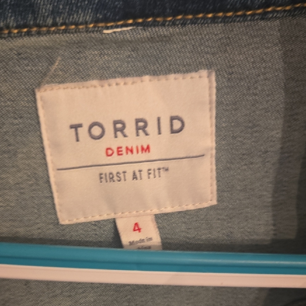 Torrid Blue Denim Jacket with Button Accents - Picture 4 of 10